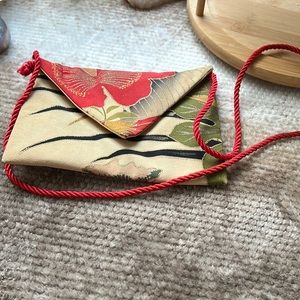Sheila Davlin envelope bag